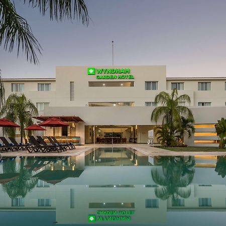 Wyndham Garden Playa Del Carmen Hotell Eksteriør bilde Holiday Inn Express Cancun