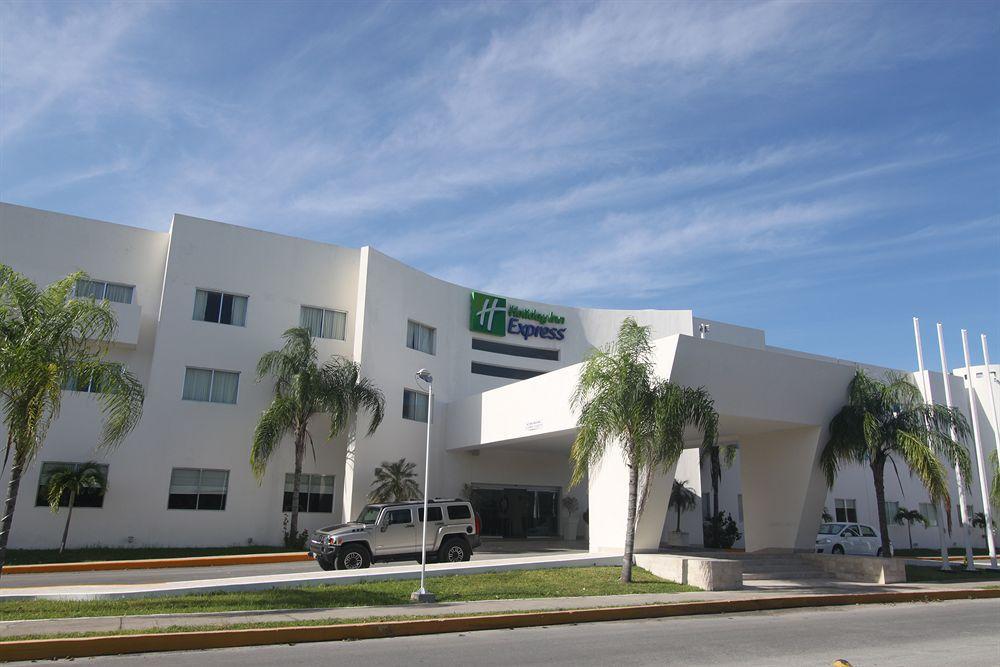 Wyndham Garden Playa Del Carmen Hotell Eksteriør bilde Holiday Inn Express in Mérida, Yucatán, Mexico